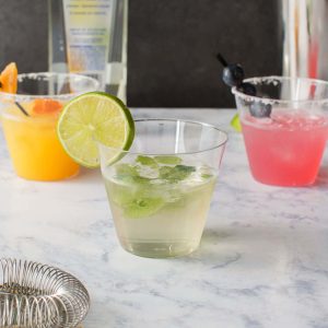 25-Pack Plastic Party Cups 9oz Clear Crystal - Short Disposable Drink Tumblers - Pack of 25 Tumblers